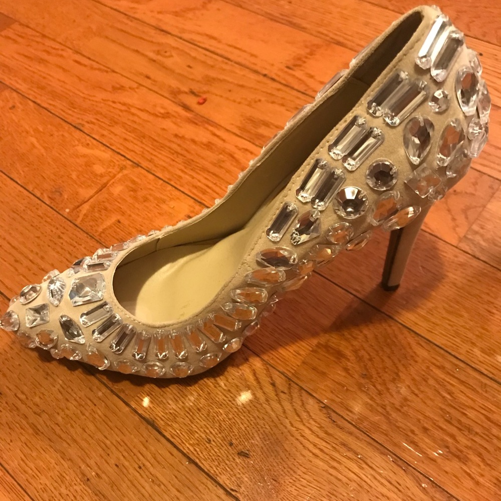 Liliana brand pumps adorned with rhinestones!